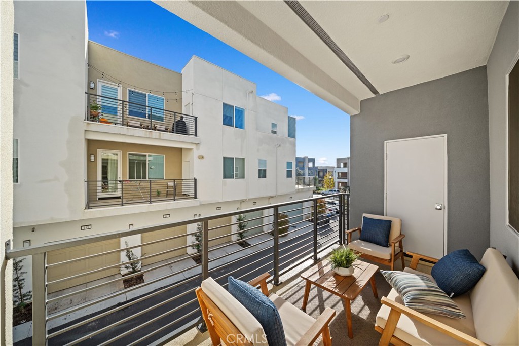 Residential for sale at 163 Baluster, Irvine CA featuring 1 bed and 1 bath