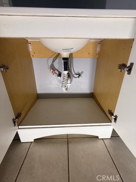 Residential for sale at 27697 US Highway 58, Barstow CA featuring 3 beds and 1 bath