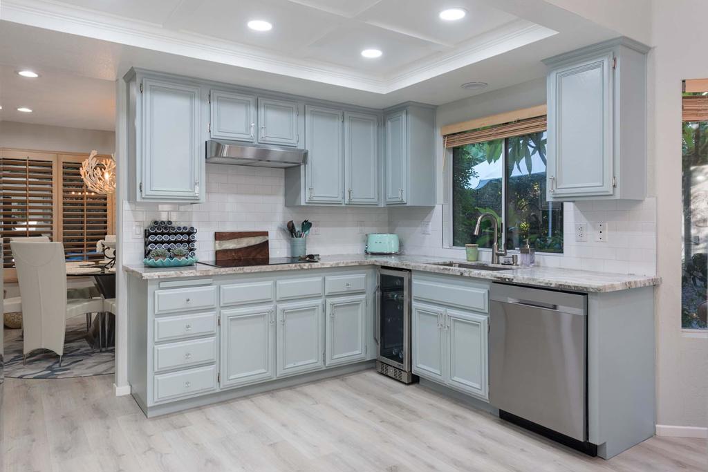 Residential for sale at 48131 Vista Cielo, La Quinta CA featuring 3 beds and 2 baths