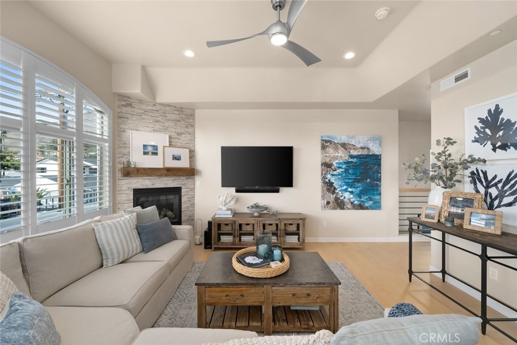 Residential for sale at 215 Placentia, Pismo Beach CA featuring 3 beds and 4 baths