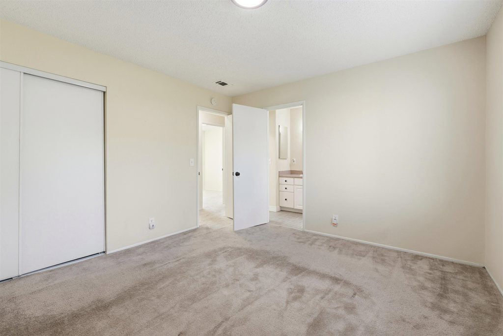 Residential for sale at 9 9 El Capitan Ln, Antioch CA featuring 3 beds and 1 bath