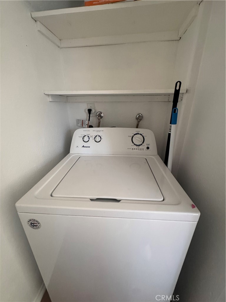 Residential Lease for rent at 31 Waxwing Ln, Aliso Viejo CA featuring 2 beds and 3 baths