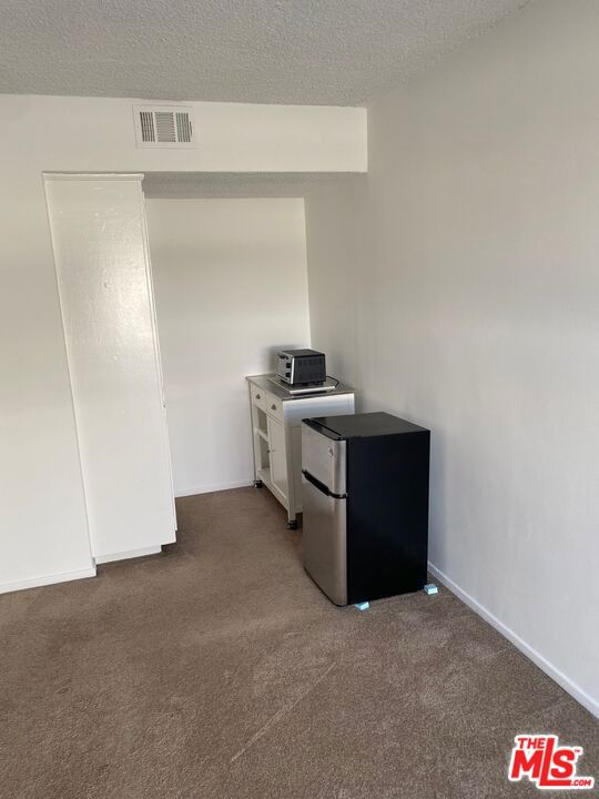Residential Lease for rent at 4244 Duquesne Avenue 9, Culver City, Los Angeles County CA and 1 bath