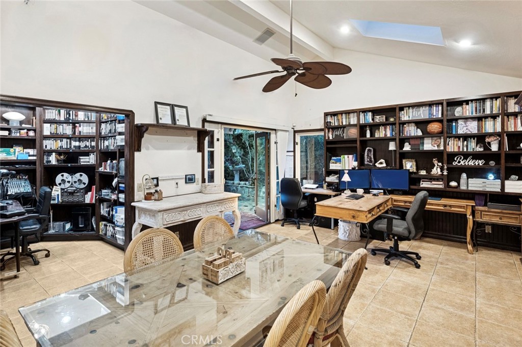 Residential for sale at 30951 Via Errecarte, San Juan Capistrano CA featuring 5 beds and 3 baths