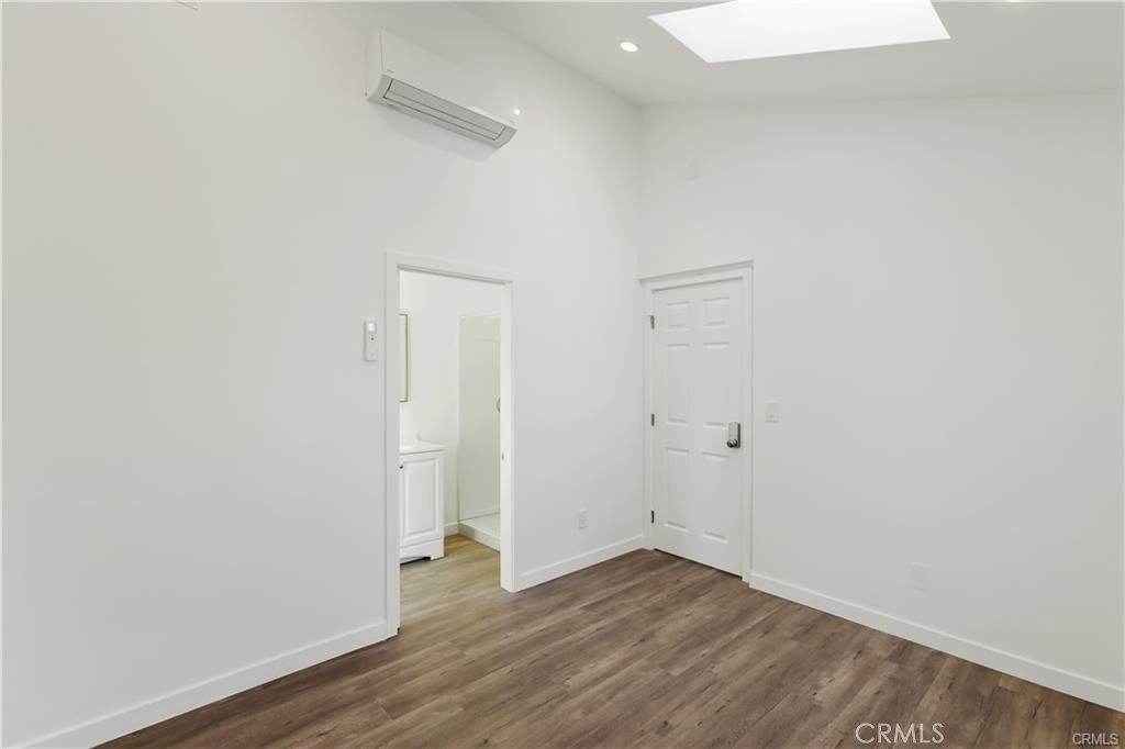 Residential Income for sale at 552 N Cambridge St, Orange CA