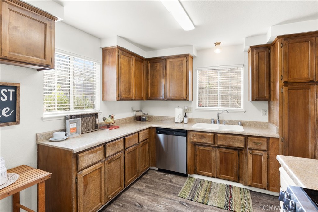 Residential for sale at 135 Fairgate, Chico CA featuring 3 beds and 2 baths