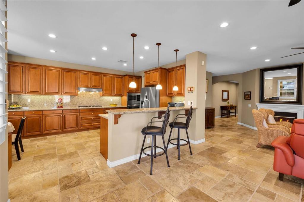 Residential for sale at 465 Monte Vista, Palm Desert CA featuring 3 beds and 3 baths