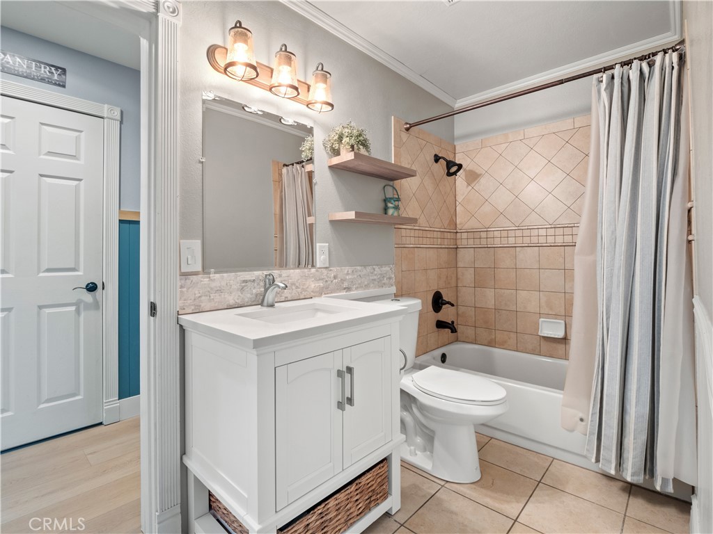 Residential for sale at 28331 Royal Road, Castaic CA featuring 3 beds and 2 baths