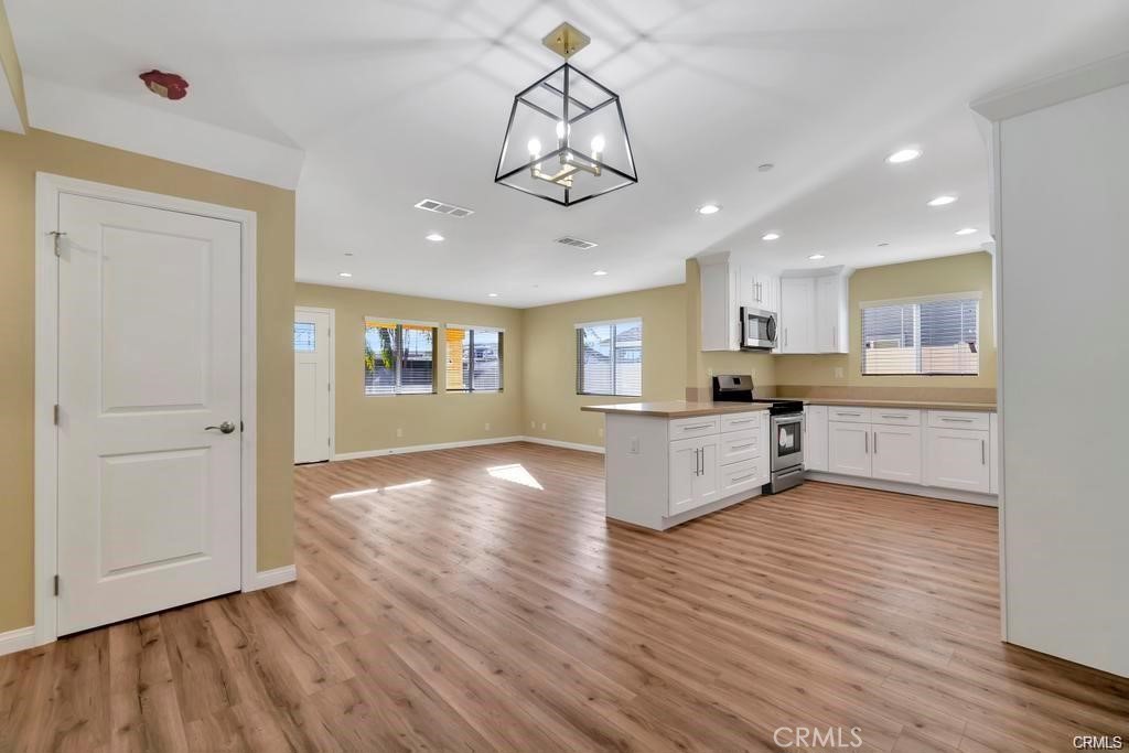 Active for sale at Compton, CA, Compton, CA CA