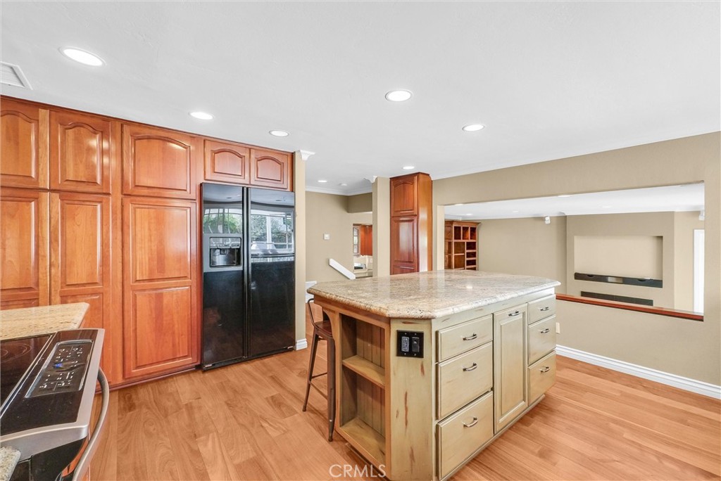 Residential Lease for rent at 11 Hidalgo, Irvine CA featuring 4 beds and 3 baths