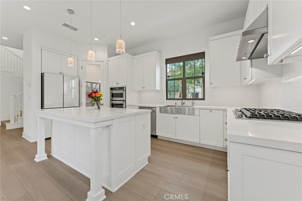 Residential Lease for rent at 108 Yellow Iris, Irvine CA featuring 4 beds and 4 baths