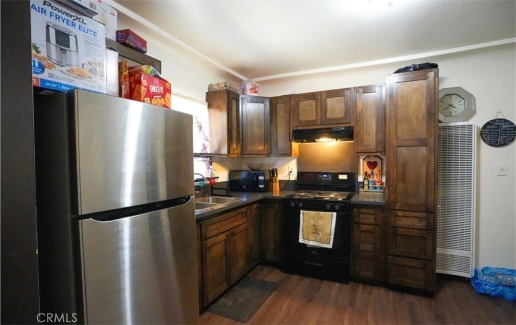 Triplex for sale at 1144 W 85th, Los Angeles, CA