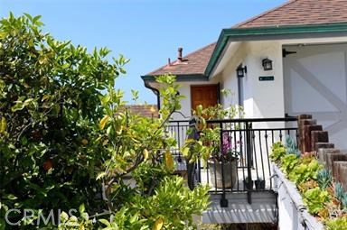 Residential Lease for rent at 760 Rembrandt Drive, Laguna Beach CA and 1 bath