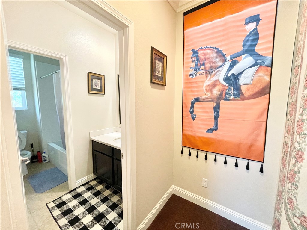 Residential Lease for rent at 1873 - 1 Lemon House Ct, Upland CA featuring 1 bed and 1 bath