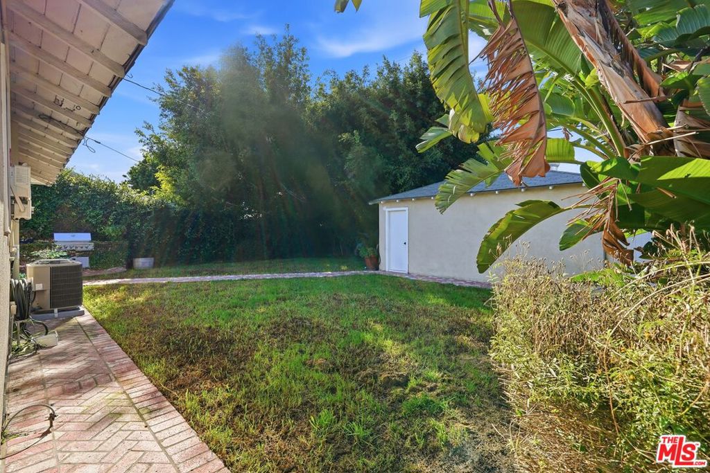 Residential Lease for rent at 15203 Yukon Avenue, Lawndale CA featuring 3 beds and 1 bath