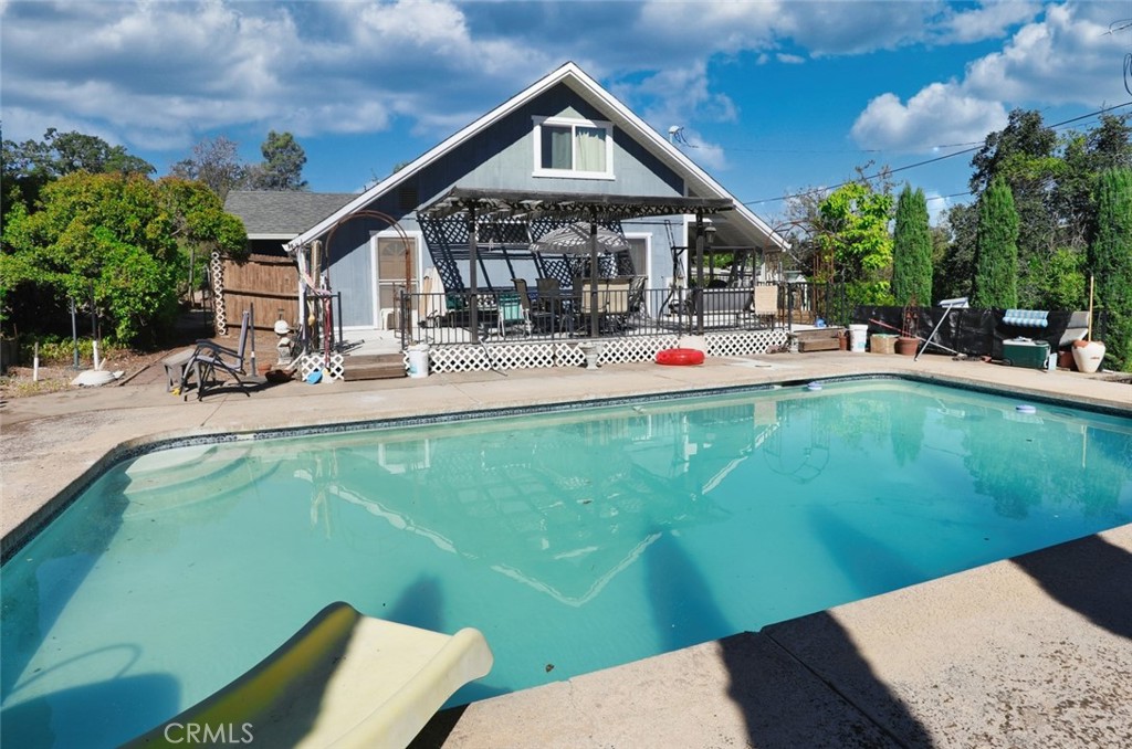 Residential for sale at 15793 35th, Clearlake CA featuring 2 beds and 2 baths