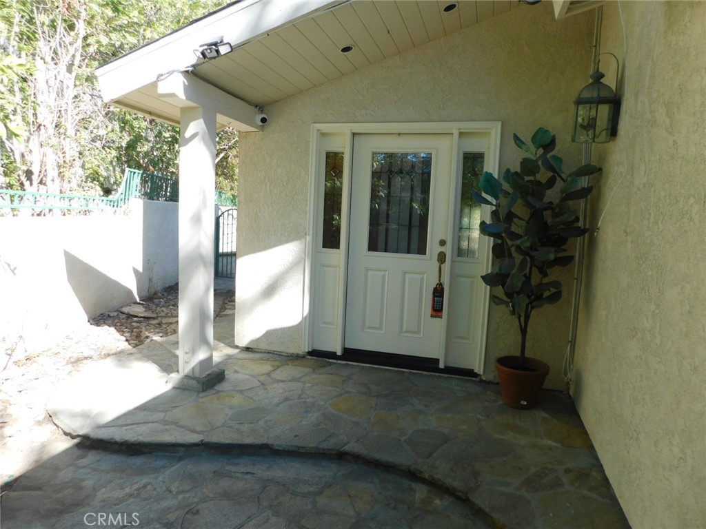 Residential Lease for rent at 27425 Sereno, Mission Viejo CA featuring 4 beds and 4 baths
