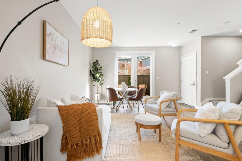 Active for sale at Capitola, CA, Capitola, CA CA and 3 baths