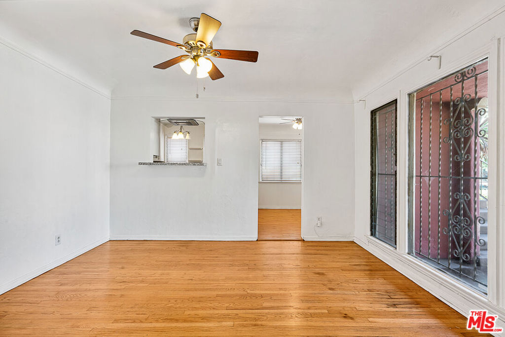 Residential Lease for rent at 6086 Saturn Street, Los Angeles, Los Angeles County CA featuring 2 beds and 1 bath