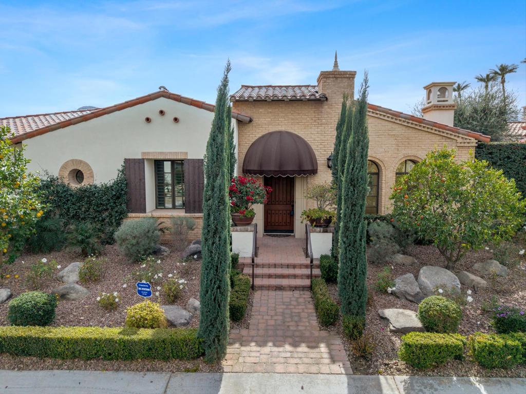 Residential for sale at 75065 Promontory Place, Indian Wells CA featuring 3 beds and 4 baths