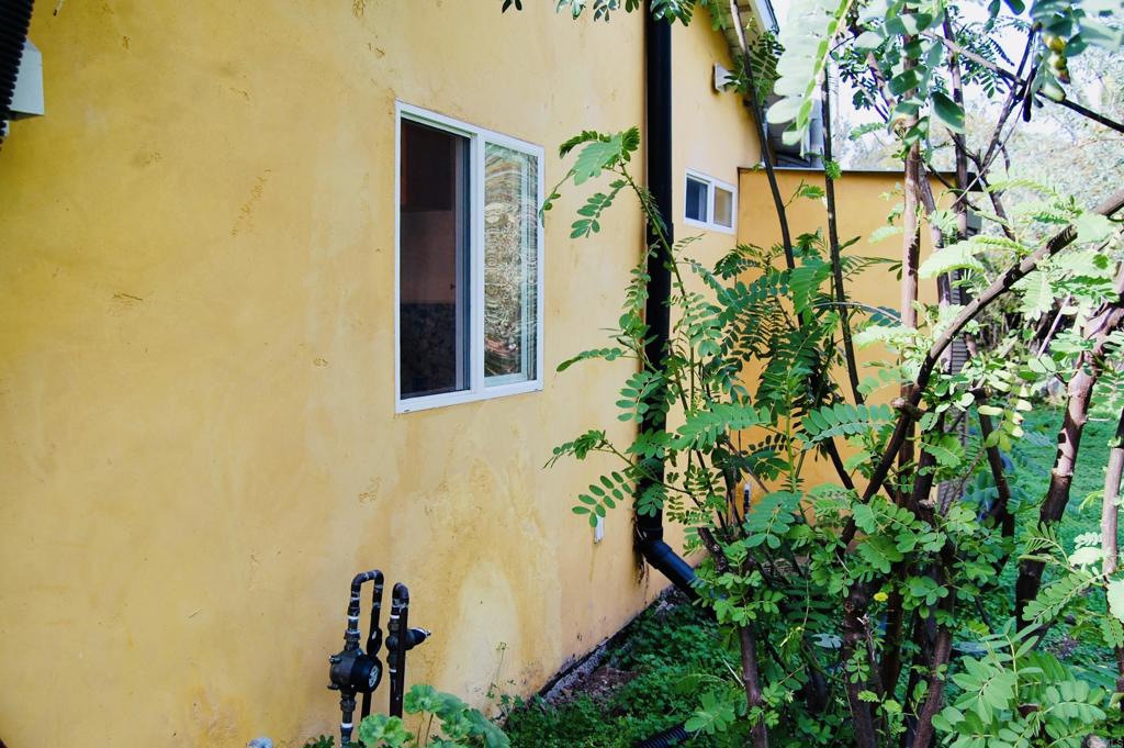 Residential Lease for rent at 736 Mar Vista Drive, Vista CA featuring 1 bed and 1 bath