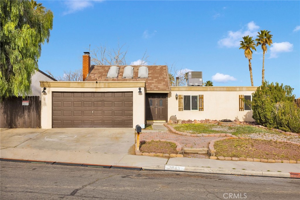 Residential for sale at 2040 Princeton, Barstow CA featuring 3 beds and 2 baths