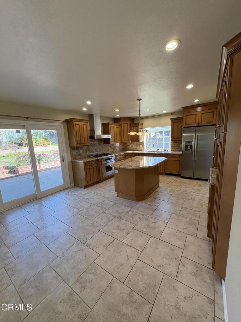 Residential Lease for rent at 47 Natalie Way, Camarillo CA featuring 4 beds and 2 baths