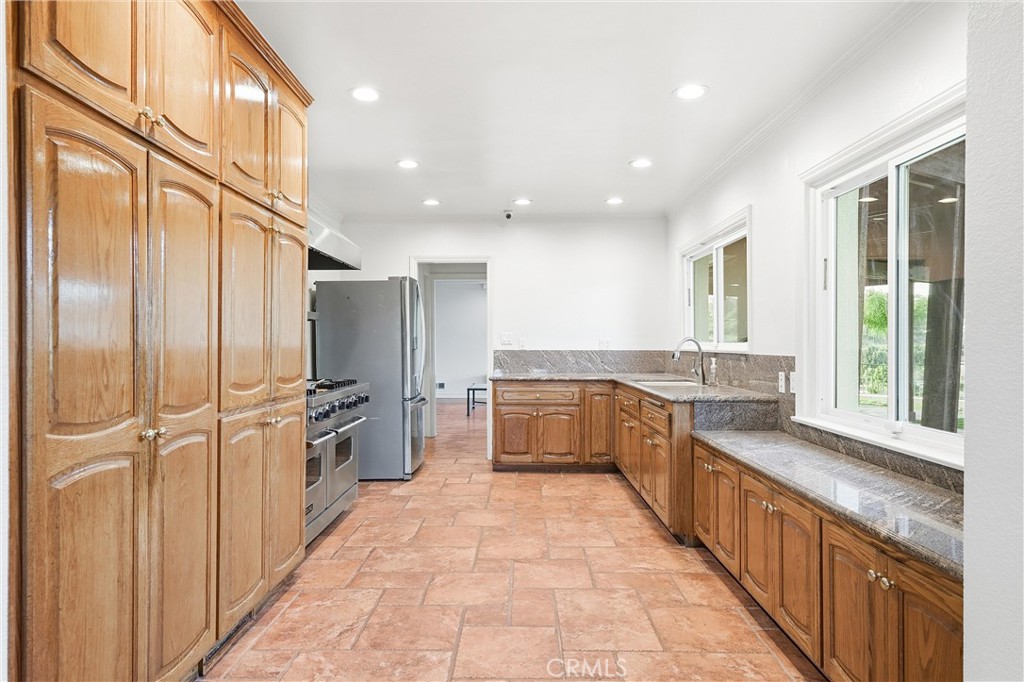 Residential for sale at 1847 N Descanso, La Habra Heights CA featuring 3 beds and 2 baths