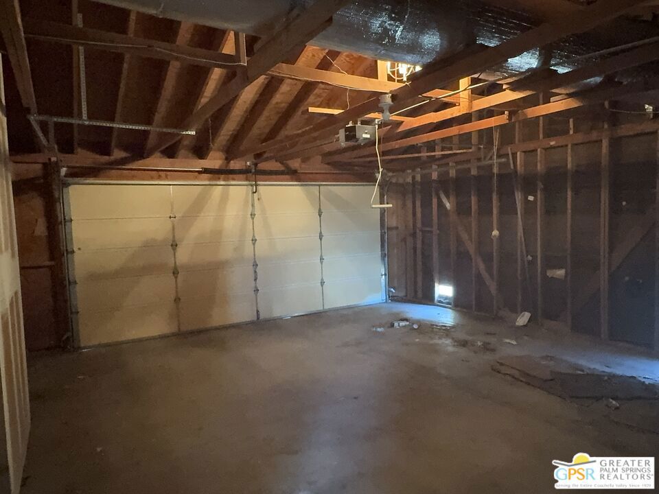 Residential for sale at 2780 N Girasol Avenue, Palm Springs CA featuring 3 beds and 2 baths