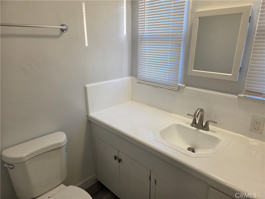 Residential Lease for rent at 356 S Sierra Madre 360 1/2, Pasadena, Los Angeles County CA featuring 1 bed and 1 bath