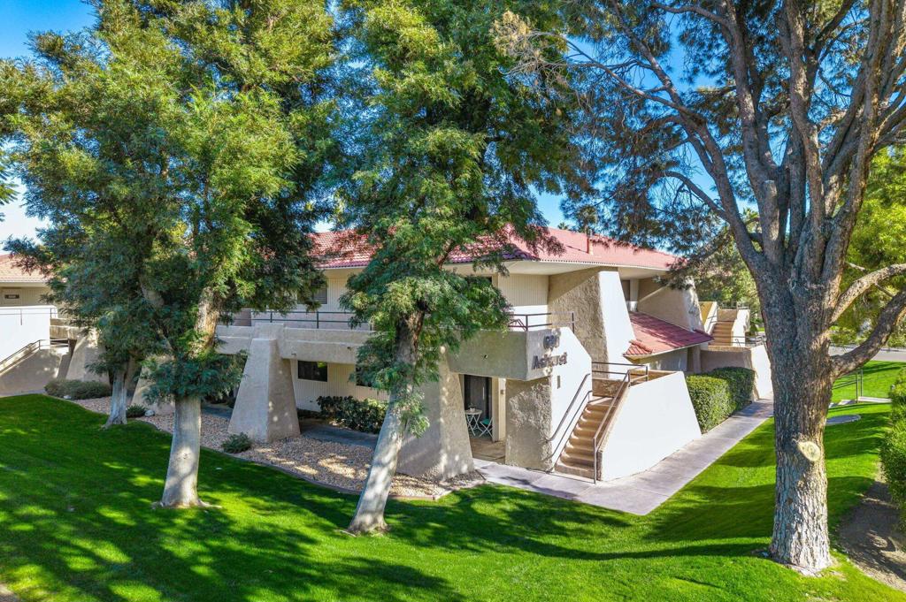 Residential for sale at 680 N Ashurst Court 102, Palm Springs CA featuring 1 bed and 1 bath