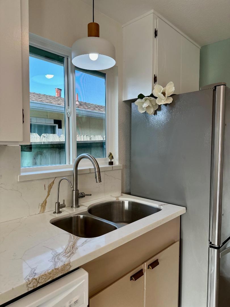 Residential for sale at 755 Pino Way, Salinas CA featuring 3 beds and 2 baths