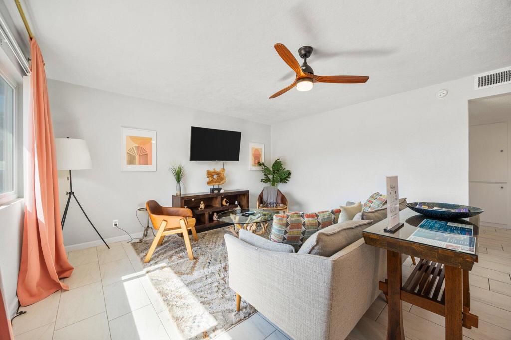 Residential Lease for rent at 13215 Deodar Avenue, Desert Hot Springs CA featuring 2 beds and 1 bath