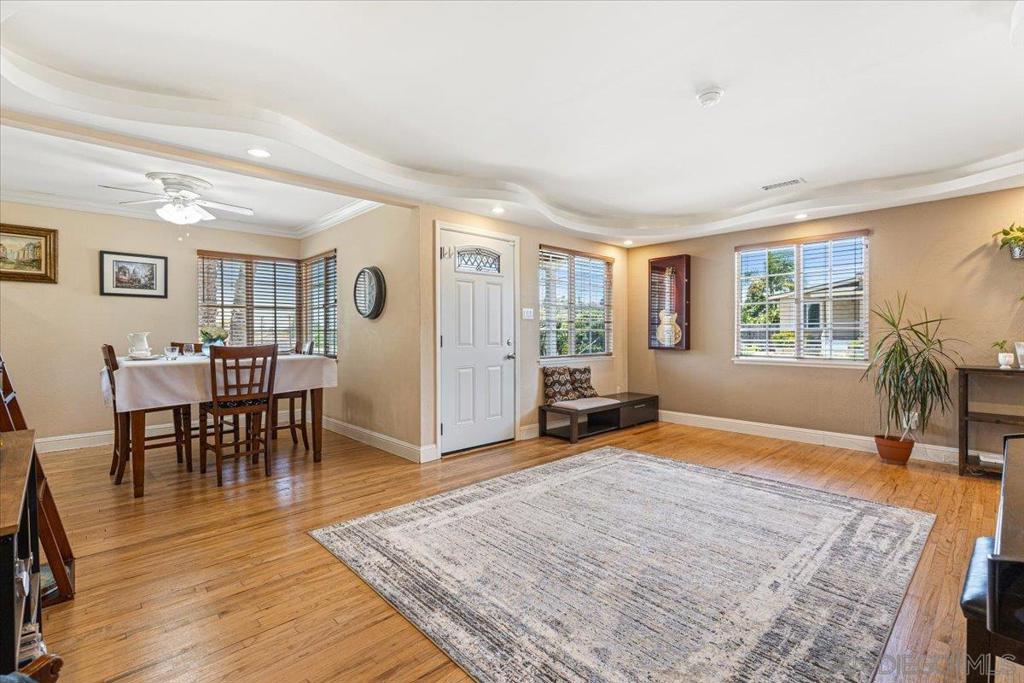 Residential for sale at 6295 Calle Pavana, San Diego CA featuring 3 beds and 2 baths