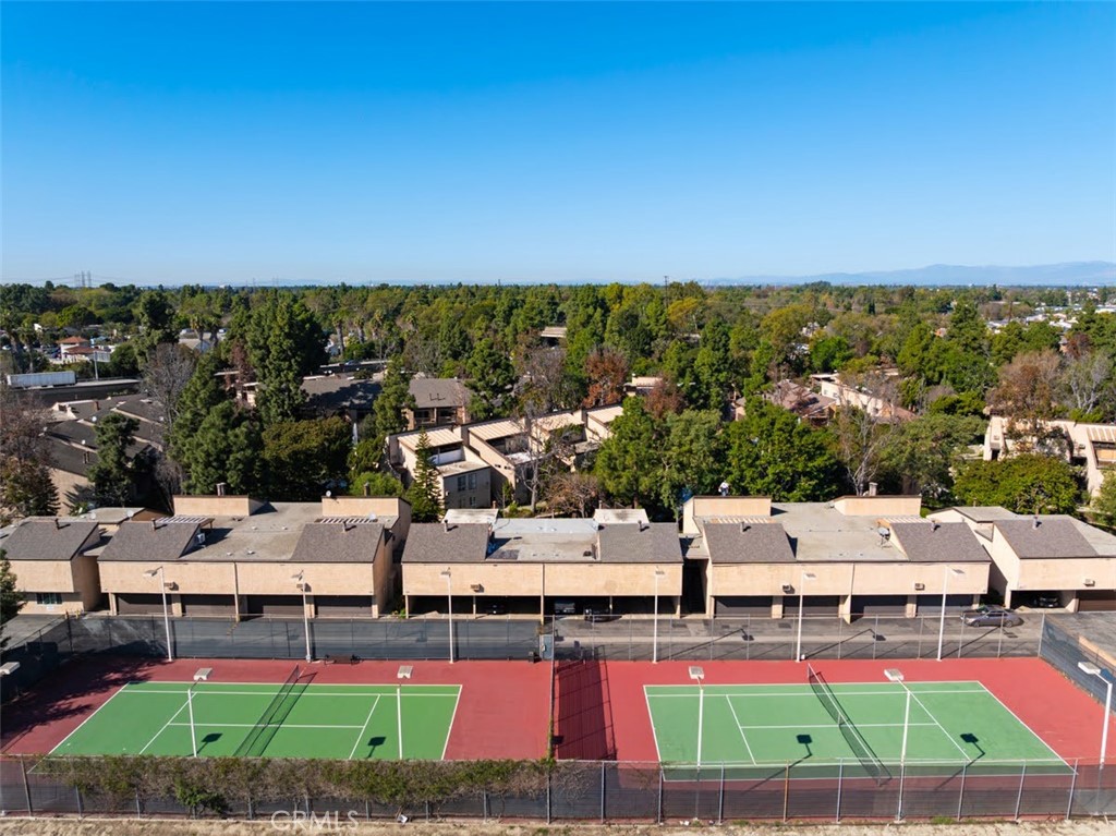 Active for sale at Long Beach, CA, Long Beach, CA CA and 1 bath