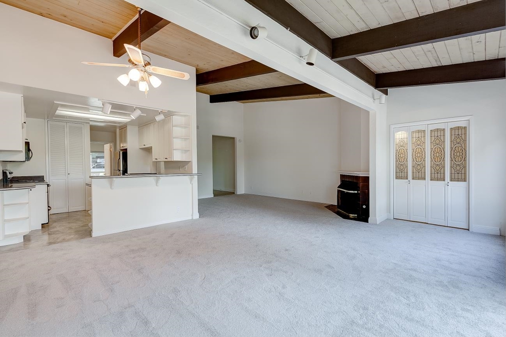 Residential for sale at 19100 Crest 107, Castro Valley CA featuring 1 bed and 1 bath