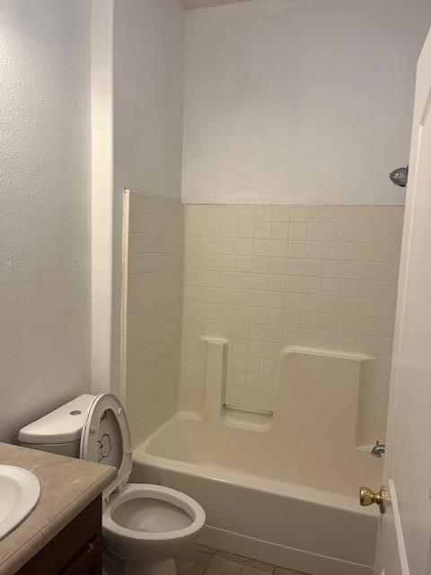 Residential Lease for rent at 420 Venice Way, Gonzales CA featuring 3 beds and 2 baths