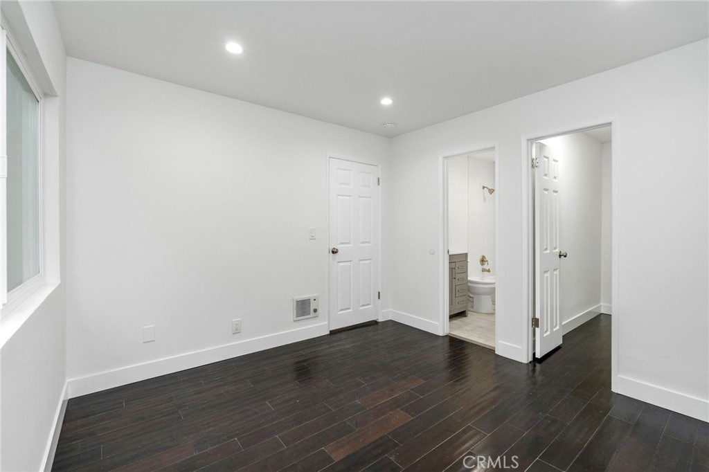 Residential for sale at 217 43rd, Manhattan Beach CA featuring 3 beds and 3 baths