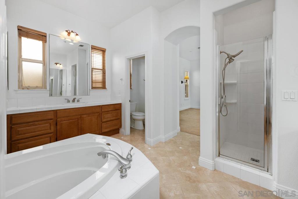 Residential Lease for rent at 14694 Via Monteverde, San Diego, San Diego County CA featuring 4 beds and 4 baths