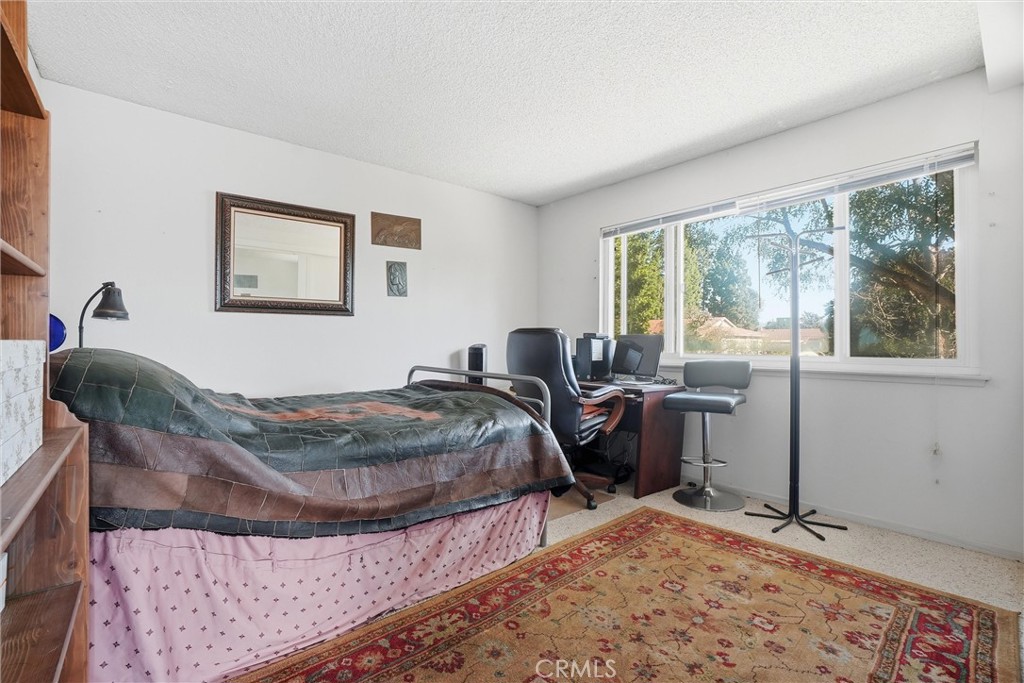 Residential for sale at 61 Calle Cadiz O, Laguna Woods CA featuring 1 bed and 1 bath