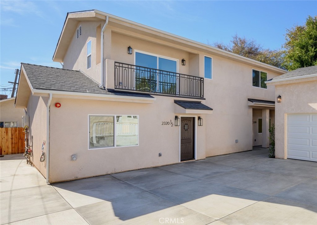 Residential Lease for rent at 2320 1/2 White Street, Pasadena, Los Angeles County CA and 1 bath