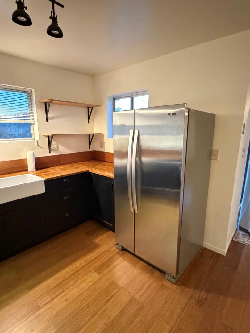 Residential Lease for rent at 11100 La Honda Road, Redwood City CA featuring 2 beds and 1 bath