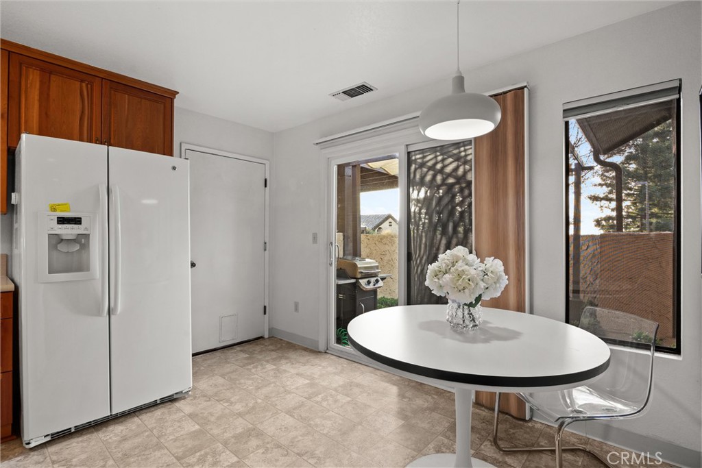 Residential for sale at 5 Valley Lake, Chico CA featuring 2 beds and 2 baths