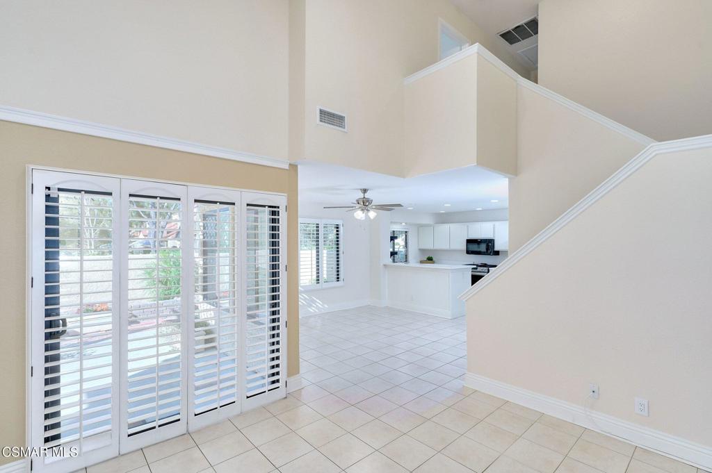 Residential Lease for rent at 5368 Rainwood Street 65, Simi Valley CA featuring 3 beds and 3 baths