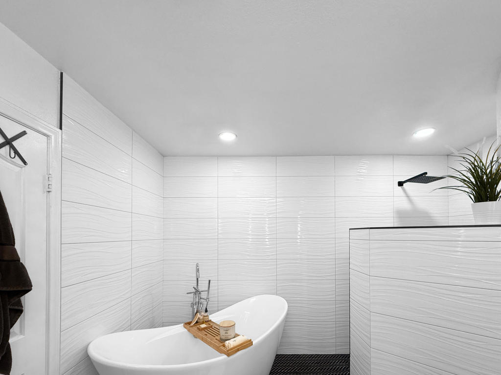 Residential Lease for rent at 75595 Dempsey Drive, Palm Desert CA featuring 4 beds and 3 baths