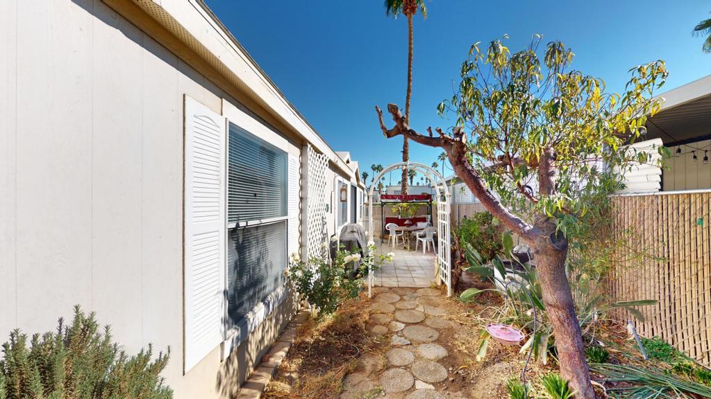 Manufactured In Park for sale at 234 Lei Drive, Palm Springs CA featuring 2 beds and 2 baths