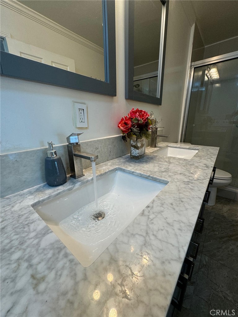 Residential Lease for rent at 2121 S Camino St, Anaheim CA featuring 1 bed and 2 baths