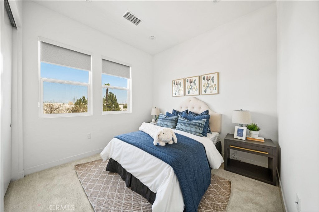 Residential Lease for rent at 1522 S Urbana, Anaheim CA featuring 2 beds and 2 baths