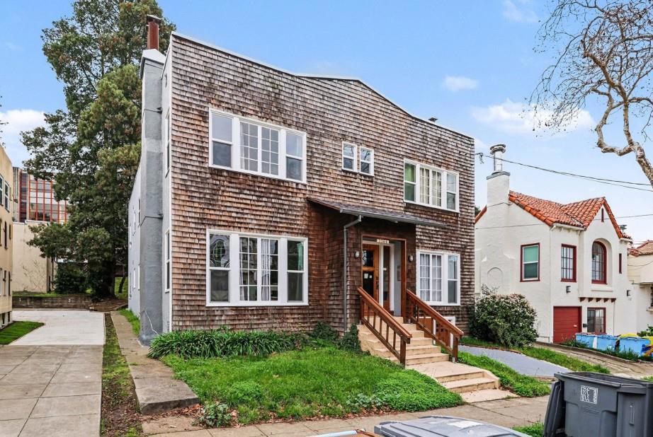 Residential Lease for rent at 2366 Virginia Street 1, Berkeley CA featuring 3 beds and 1 bath