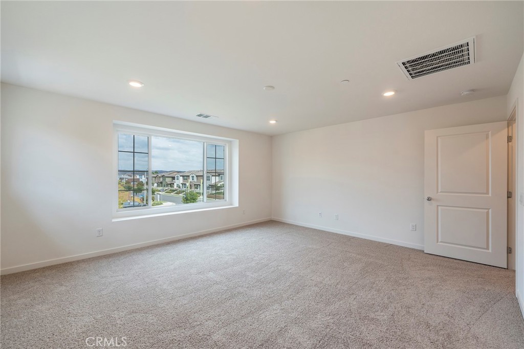 Residential Lease for rent at 2290 Yuzu street, Corona CA featuring 4 beds and 3 baths